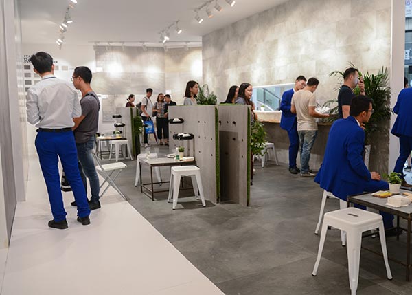 Retail & Showrooms